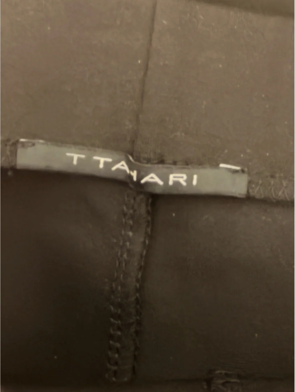 Tahari black pencil
